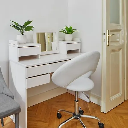 Apartament Deluxe Apartment In Lesser Town Praga